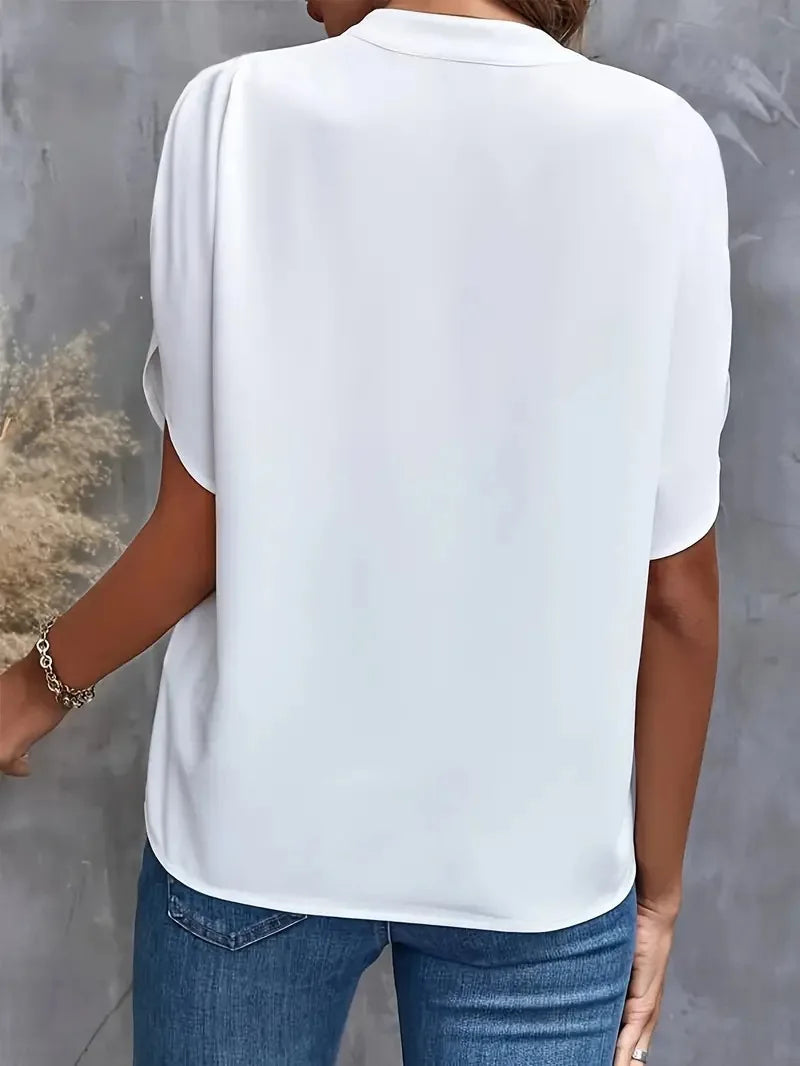 Naomi | Stylish V-Neck Flowing Blouse
